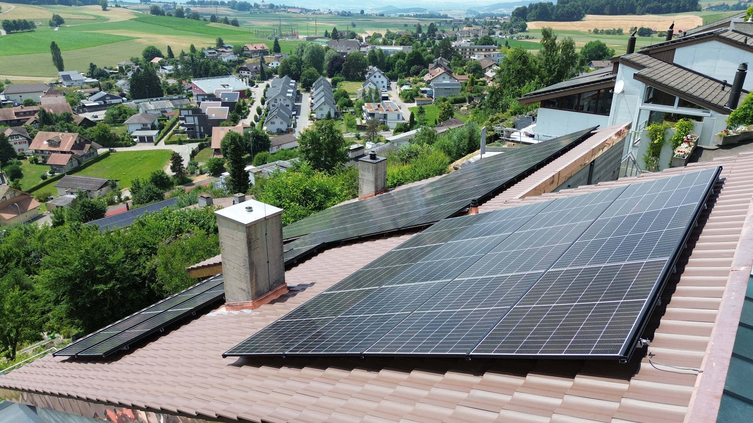 Photovoltaikanlage in Grosshöchstetten Photovoltaikanlage in Grosshöchstetten