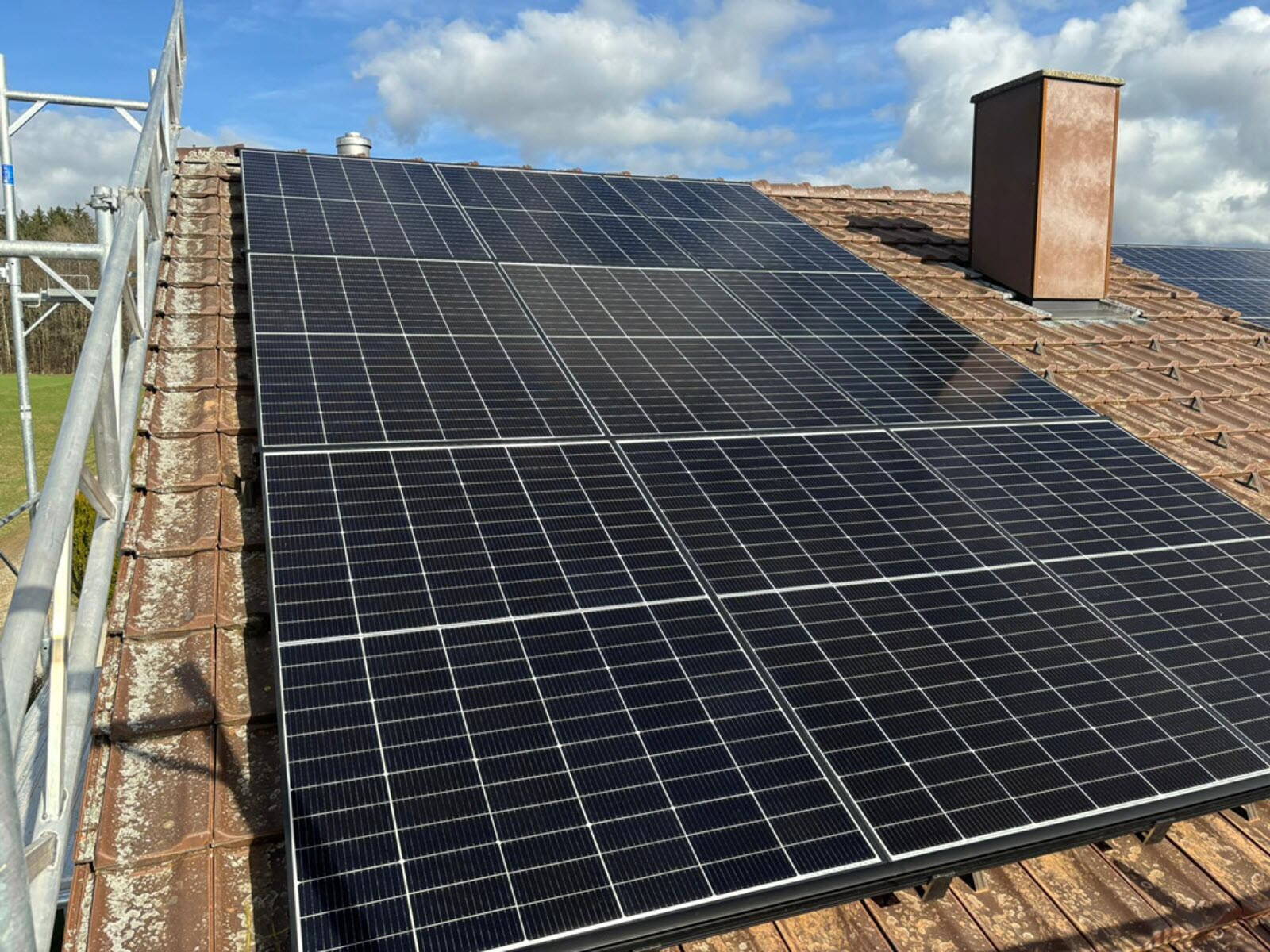 Photovoltaikanlage in Iffwil Photovoltaikanlage in Iffwil