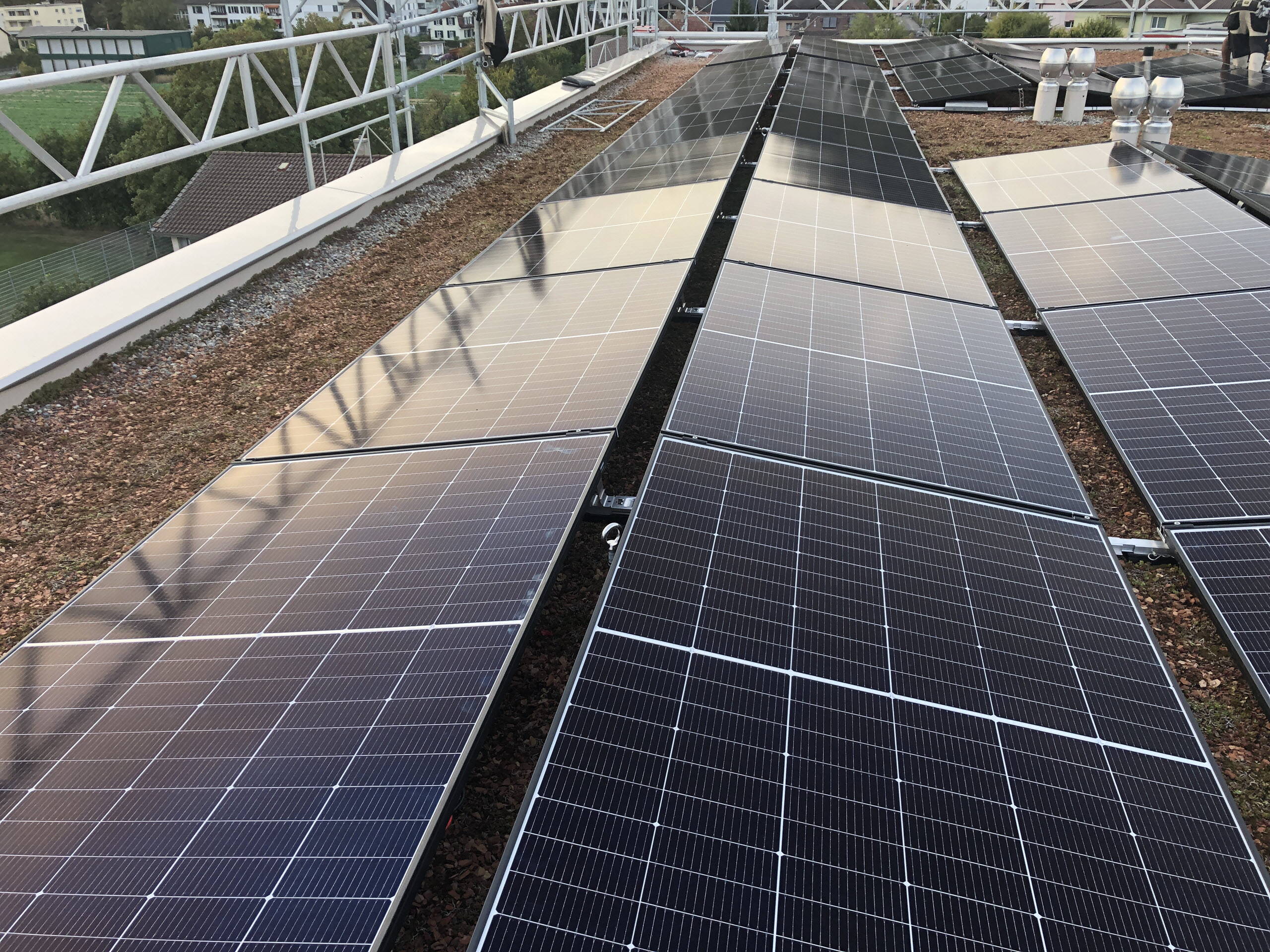 Photovoltaikanlage in Biel Photovoltaikanlage in Biel