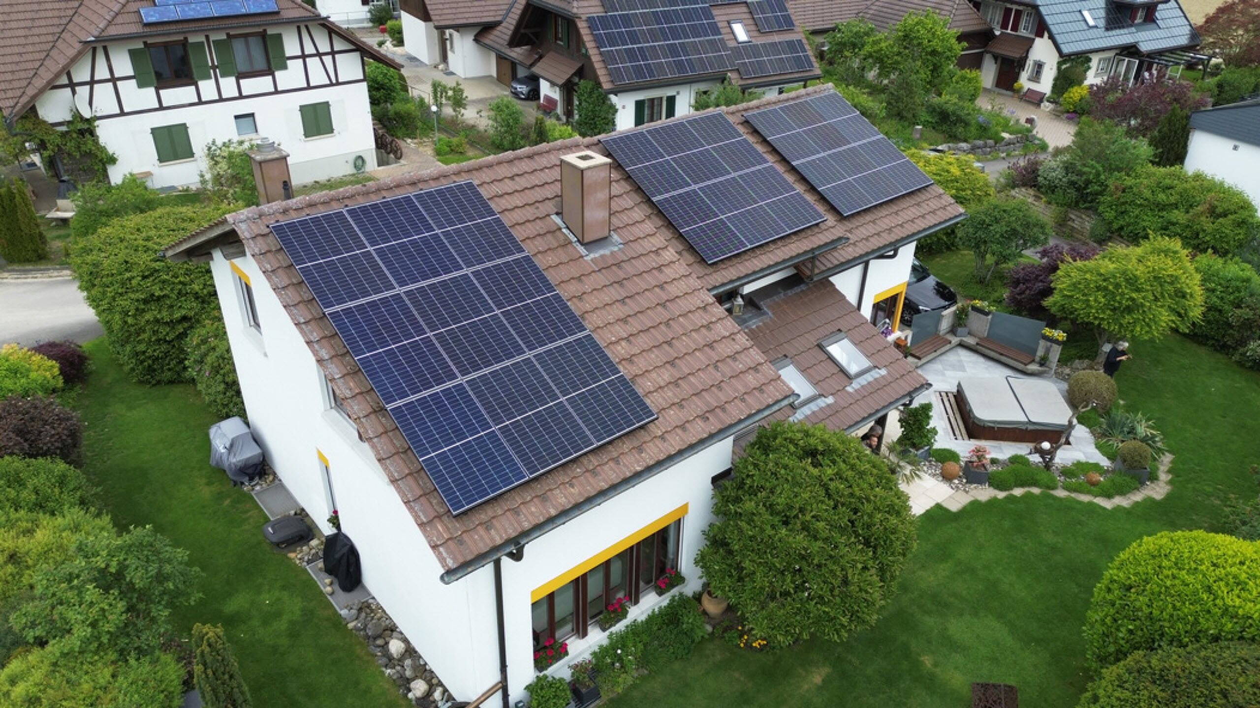 Photovoltaikanlage in Iffwil Photovoltaikanlage in Iffwil