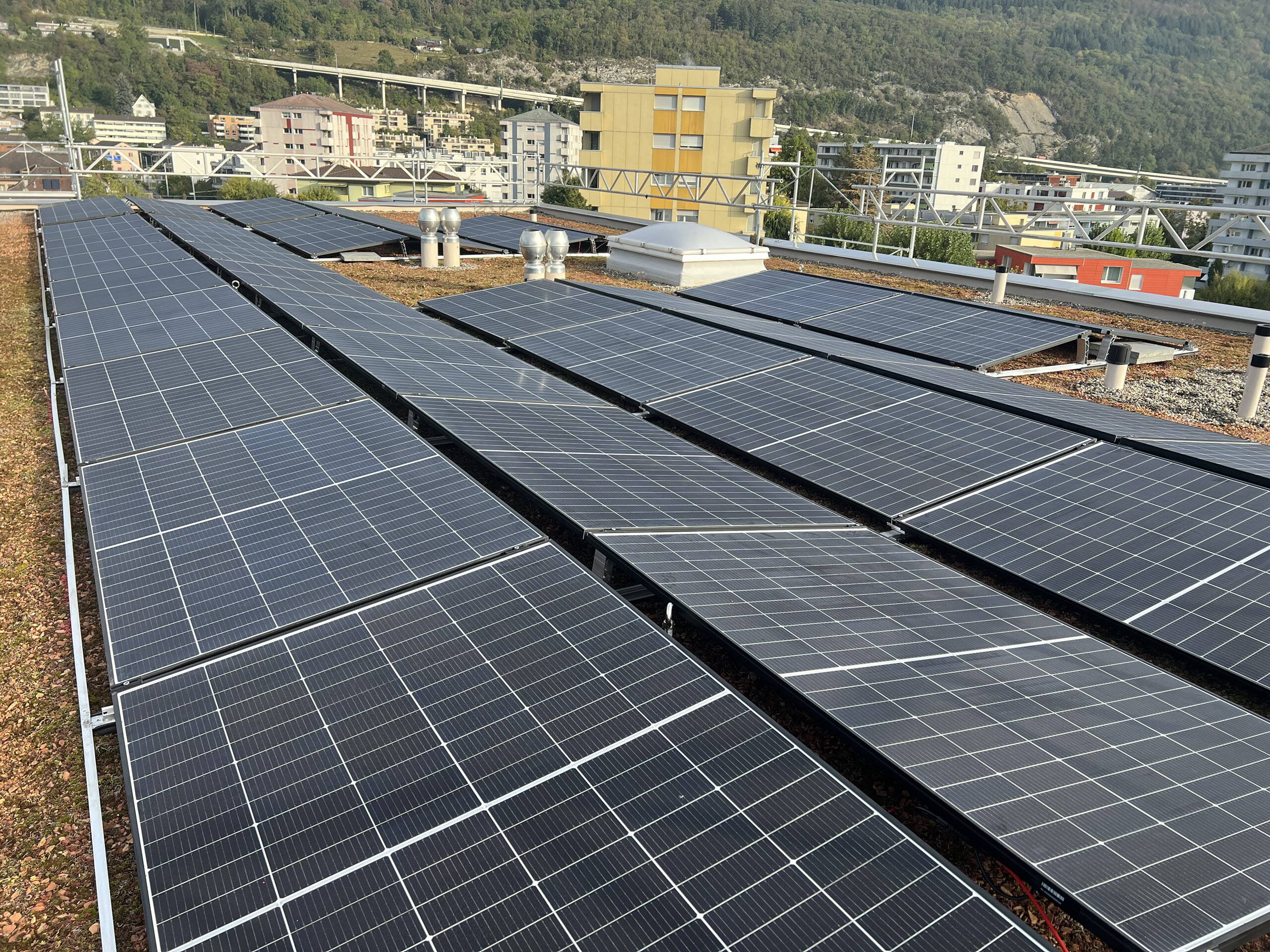 Photovoltaikanlage in Biel Photovoltaikanlage in Biel